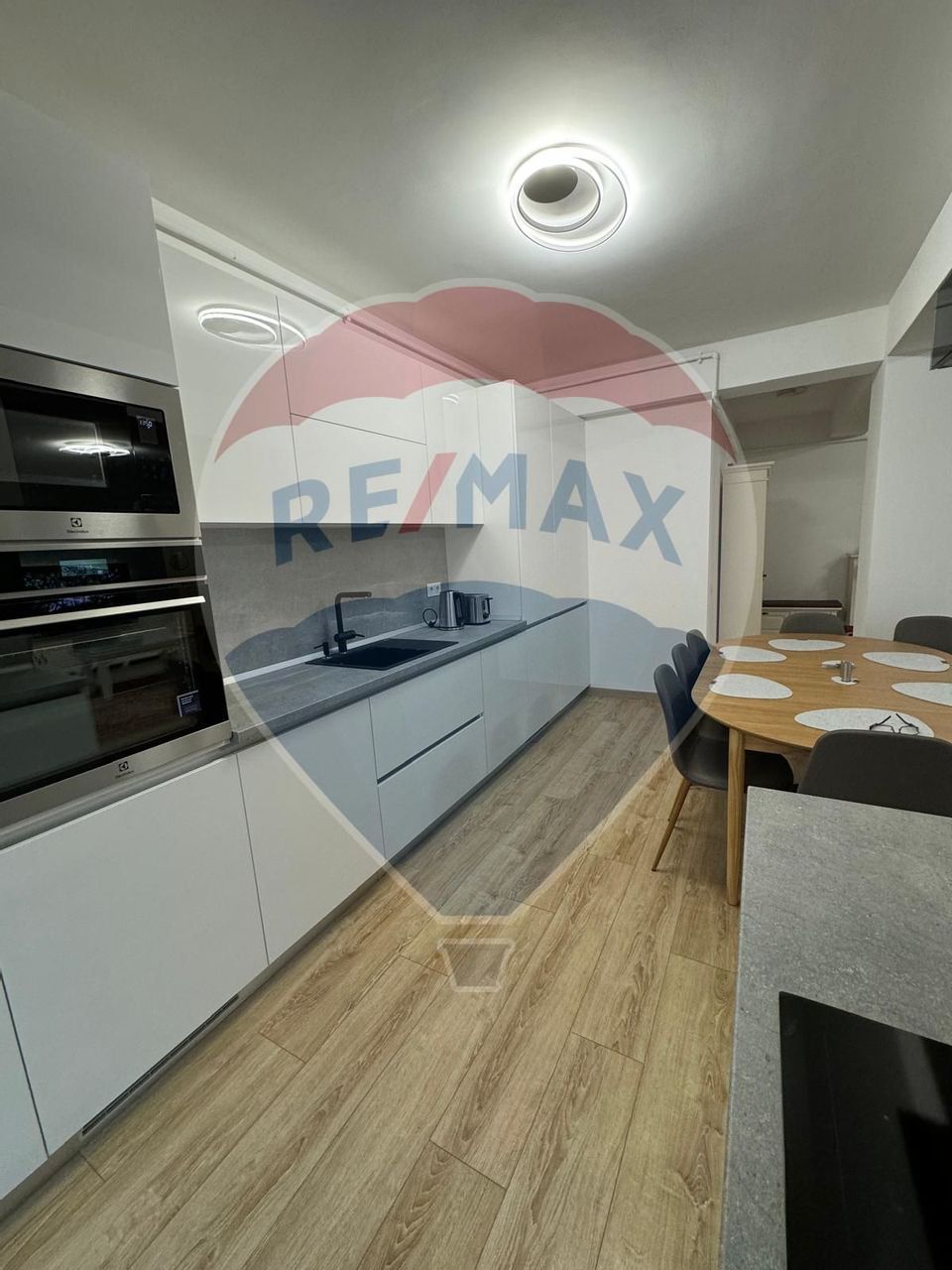 Apartament de inchiriat