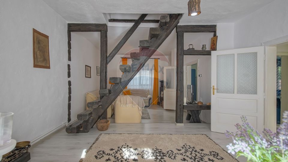 Casă / Vilă cu 6 camere, in inima naturii, comision zero pt cumparator