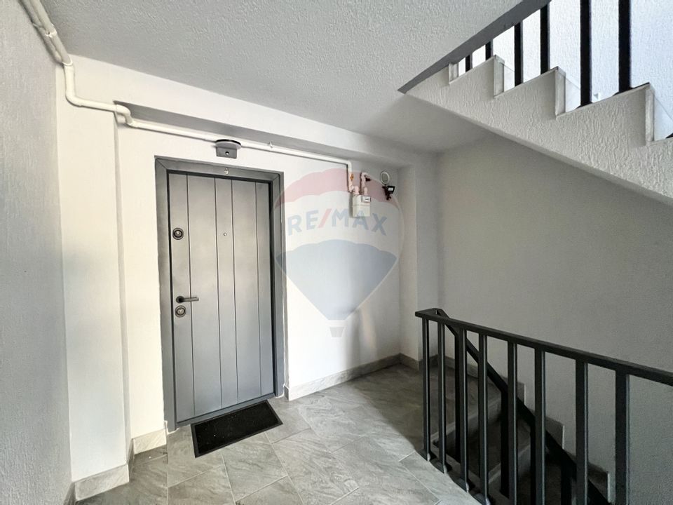2 room Apartment for rent, P-ta Muncii area