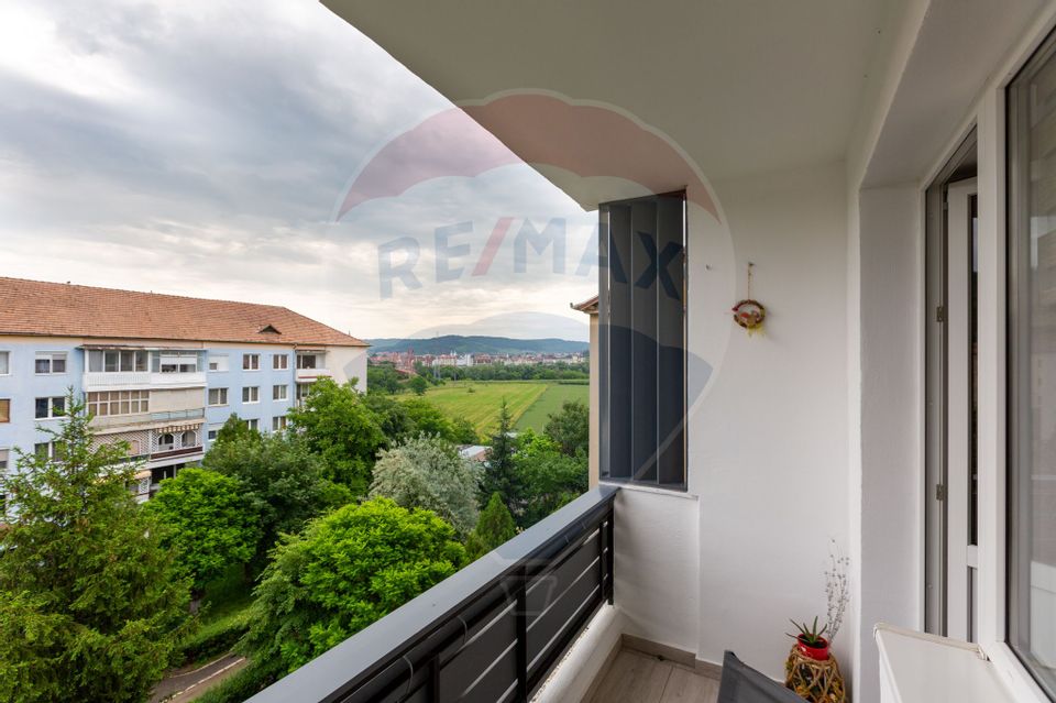 Apartament cu 3 camere Gura Campului-strada Tomis