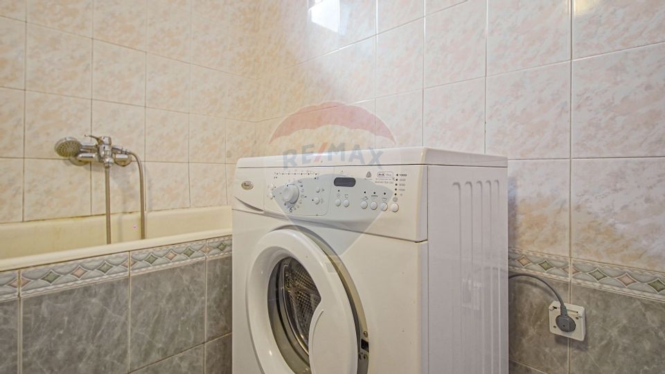 3 room Apartment for rent, Centrul Civic area