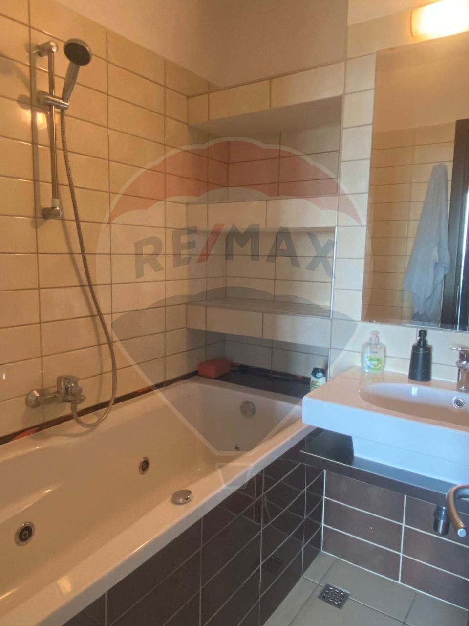 3 room Apartment for rent, Vitan area