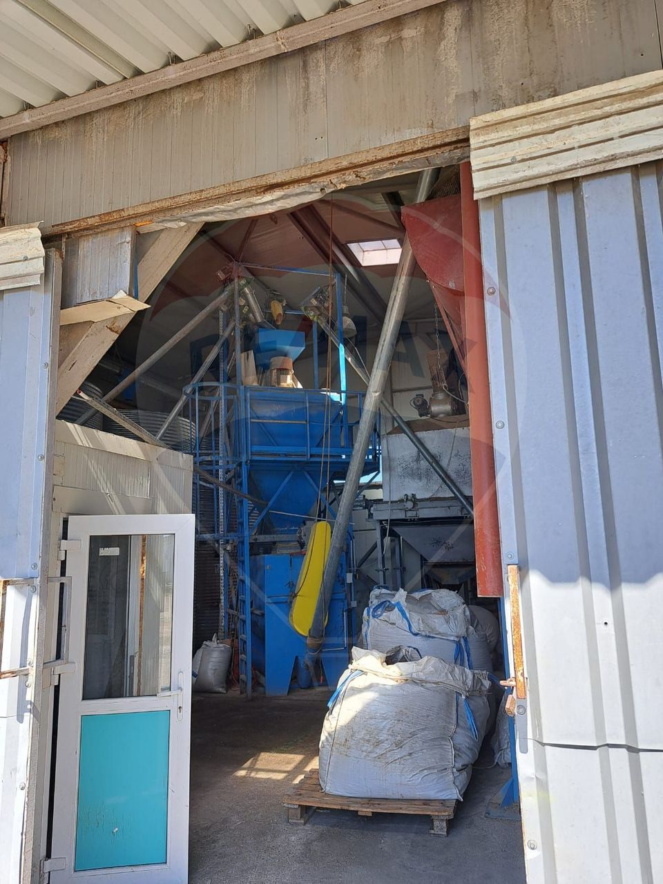 2,500sq.m Industrial Space for sale, Est area