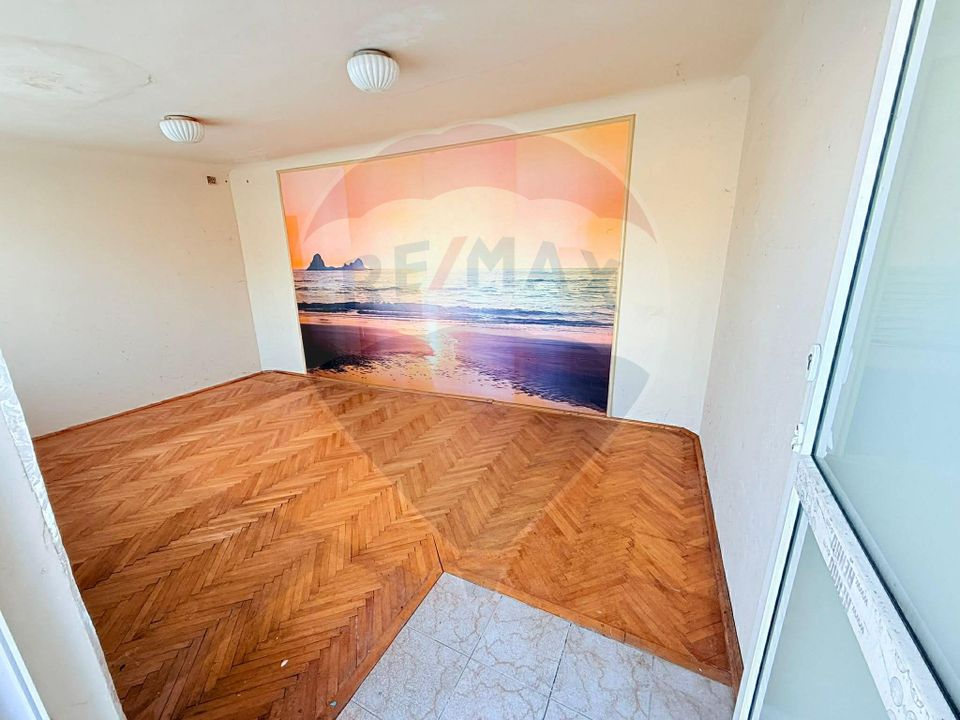 Casă de vanzare cu curte | 4 camere | Zona Gorjului | Teren generos