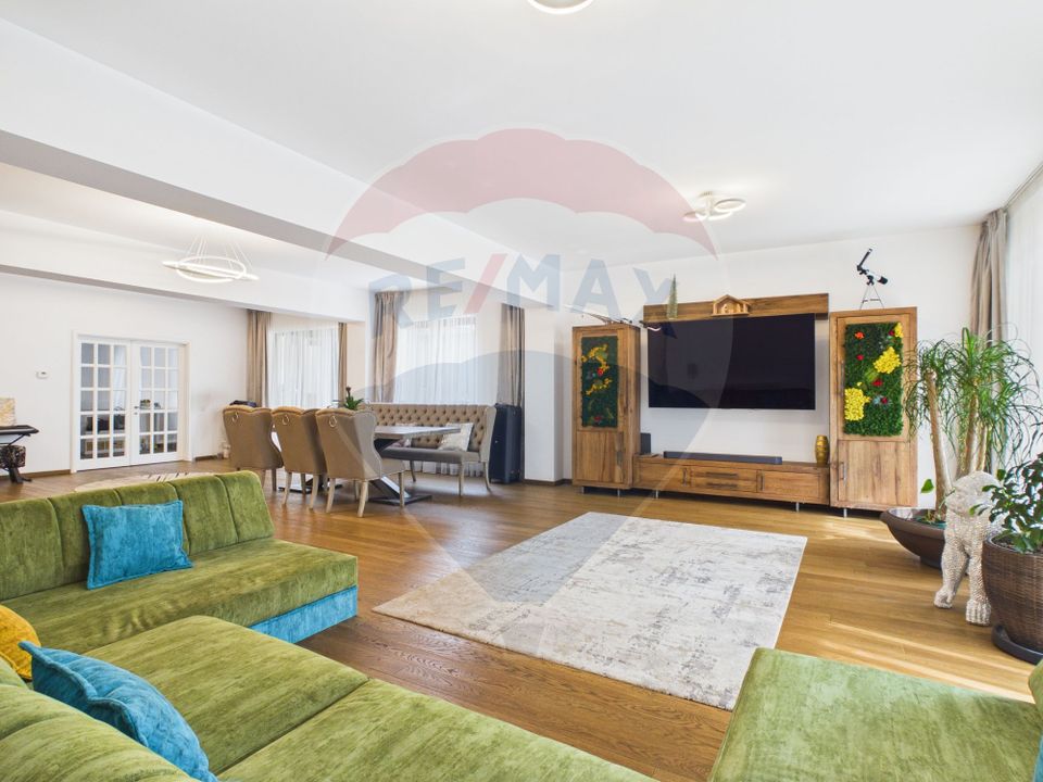 5 room Apartment for sale, Magheru area