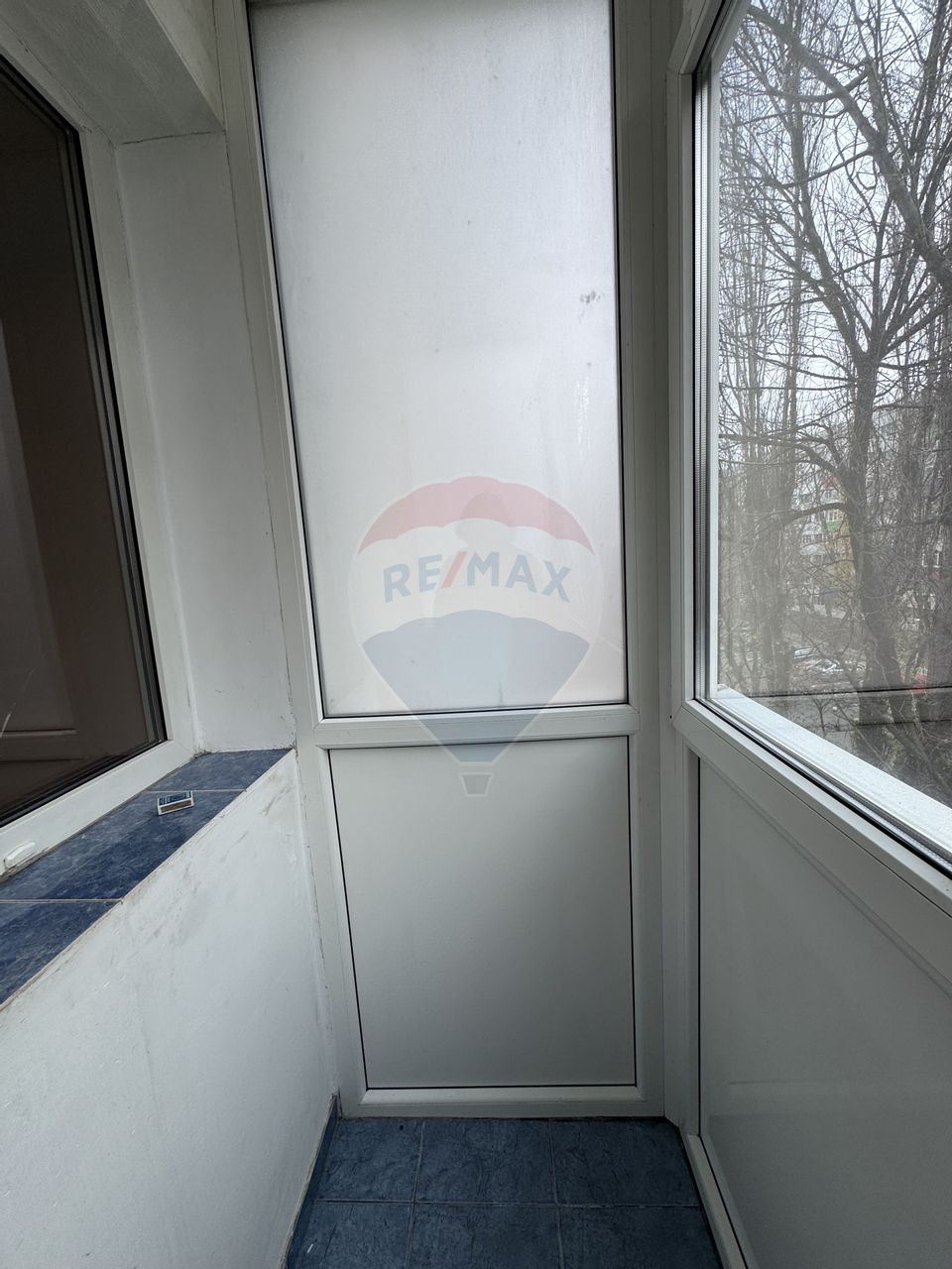 Apartament 2 camere de vanzare - Podul Giurgiului