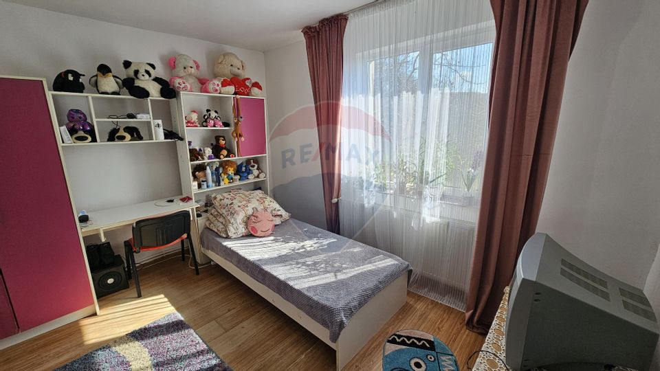 Casă / Vilă Bariera Valcii