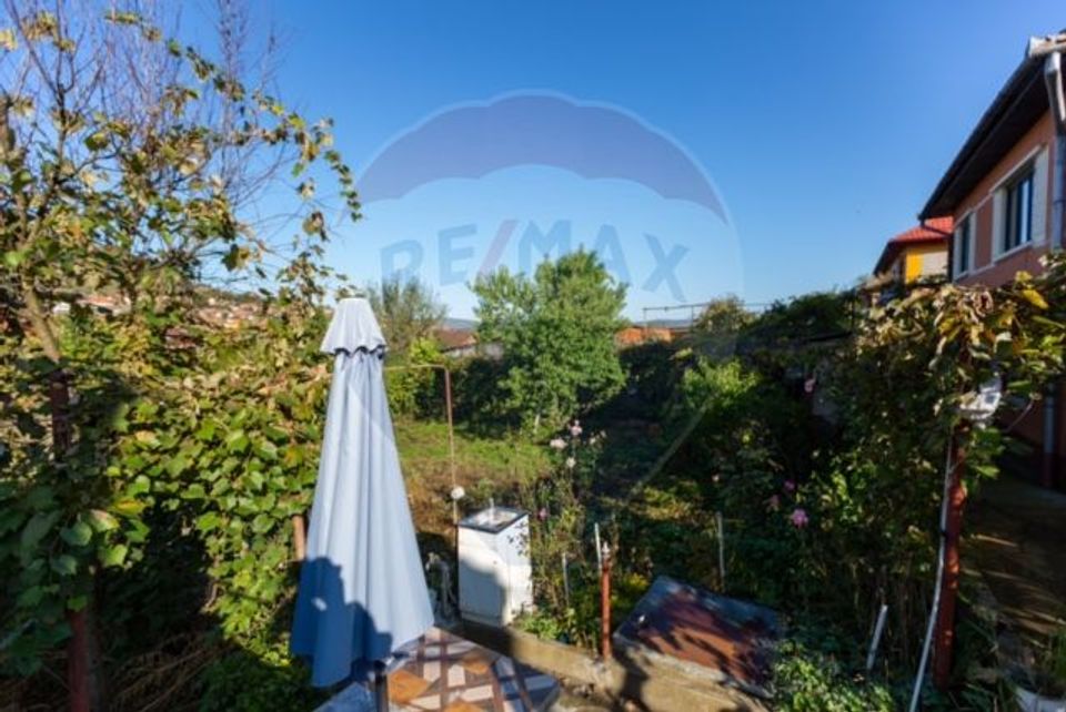 5 room House / Villa for sale, Central area