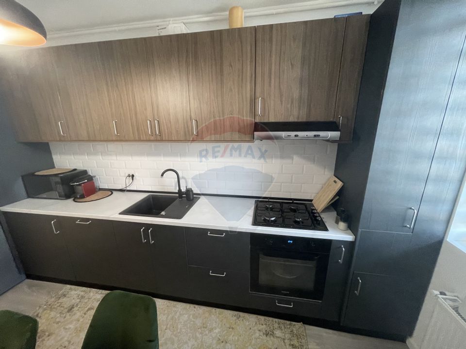 Vanzare Apartament 2 camere in zona Tunari