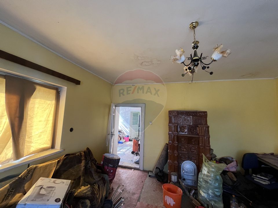 Casa de vanzare Potau(18km>Sm)19900 euro