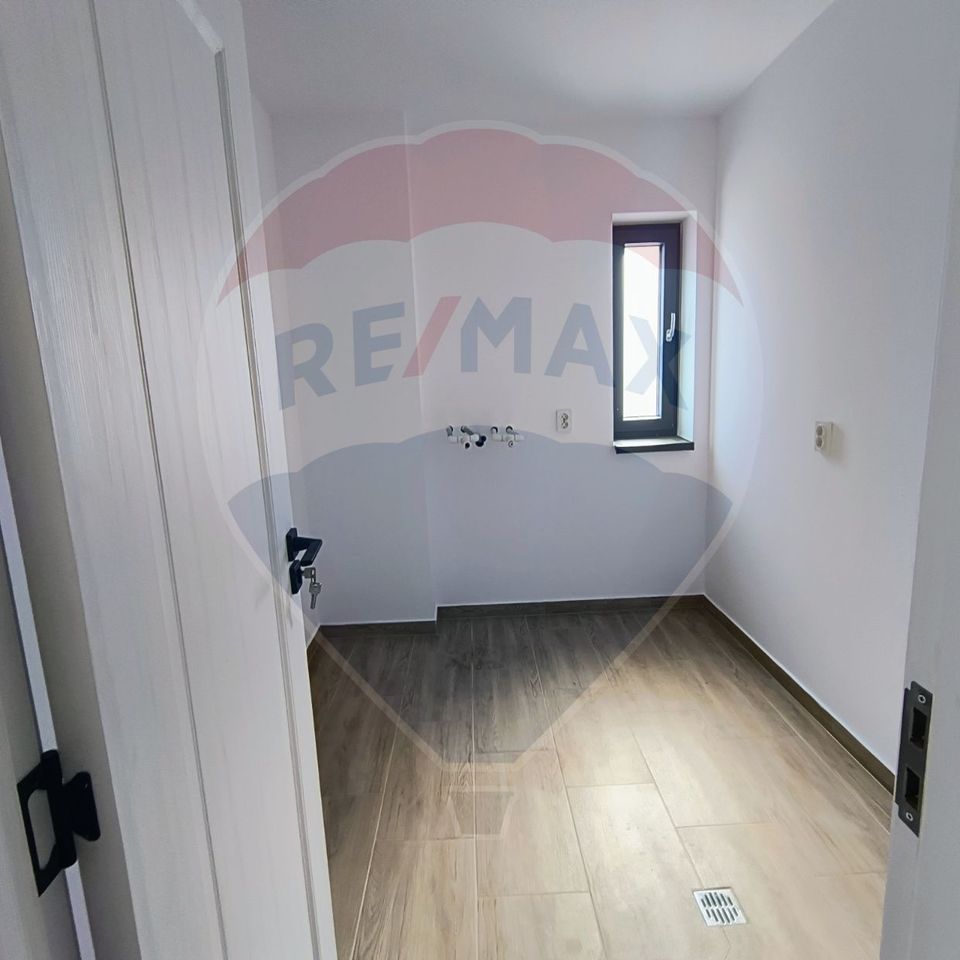 432sq.m Industrial Space for rent