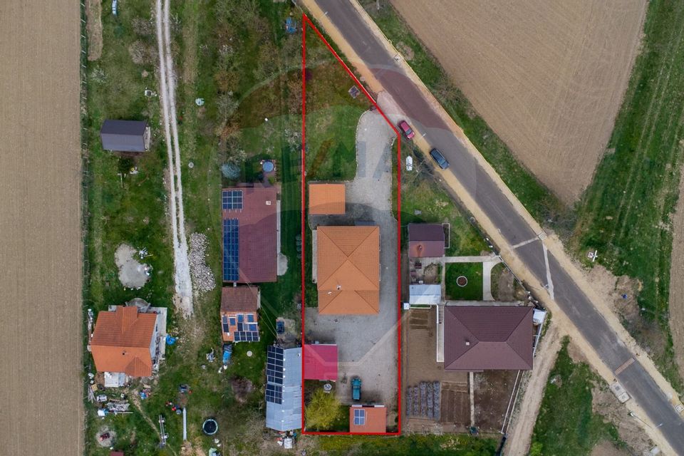 6 room House / Villa for sale