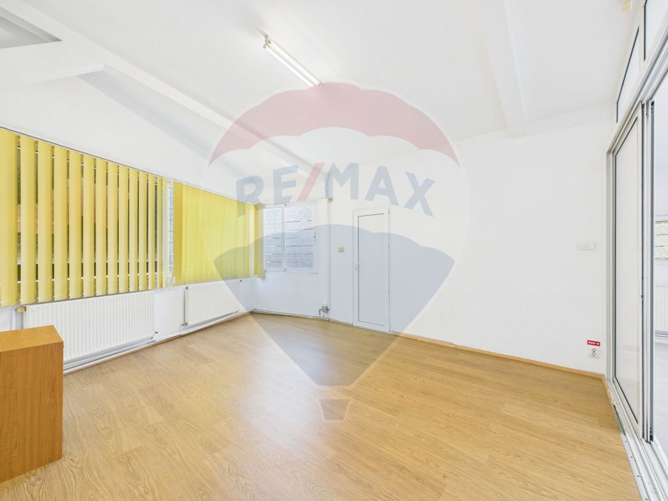 Vilă de inchiriat  Vatra Luminoasa, spatiu comercial sau birouri