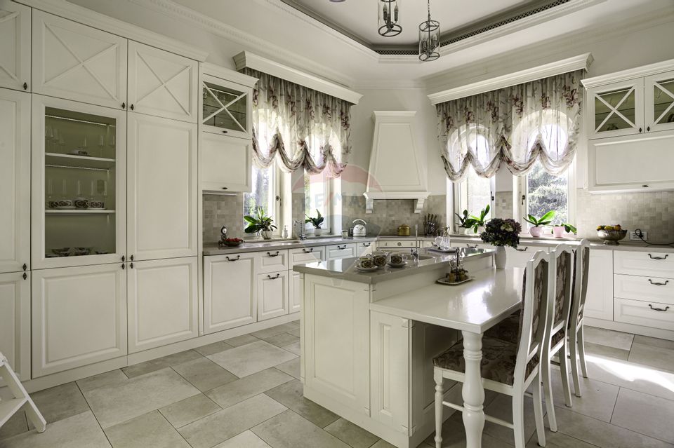 4 room House / Villa for sale