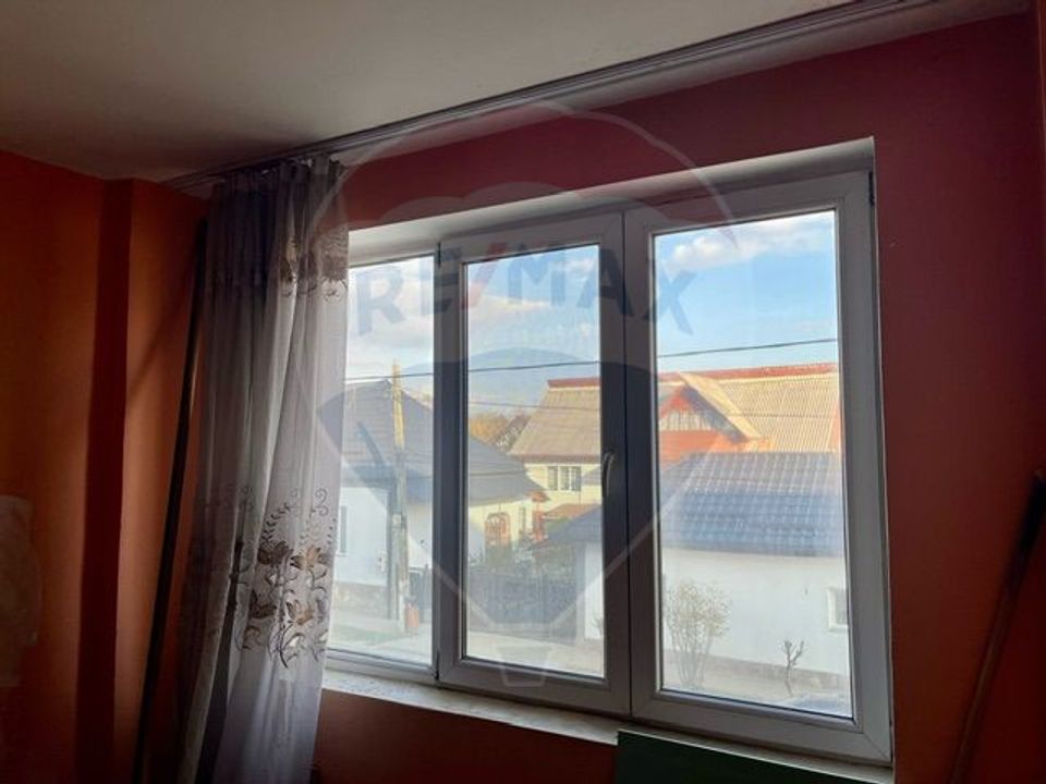 Apartament cu 2 camere de vânzare