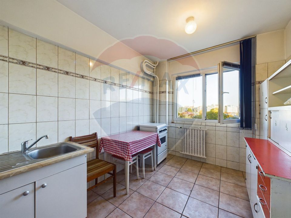Apartament cu 3 camere de închiriat în zona Lacul Tei