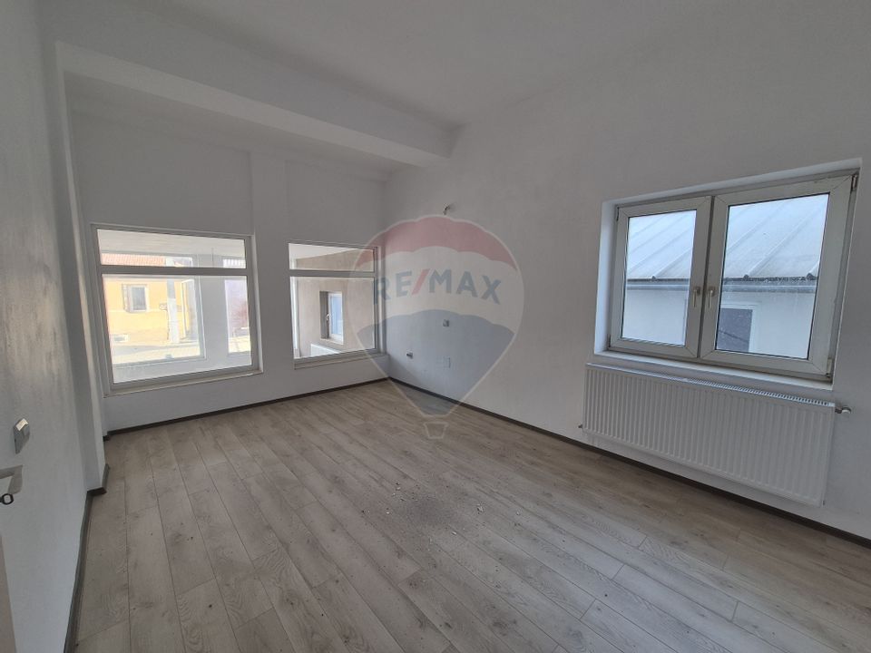 Spațiu comercial de 118mp de vânzare