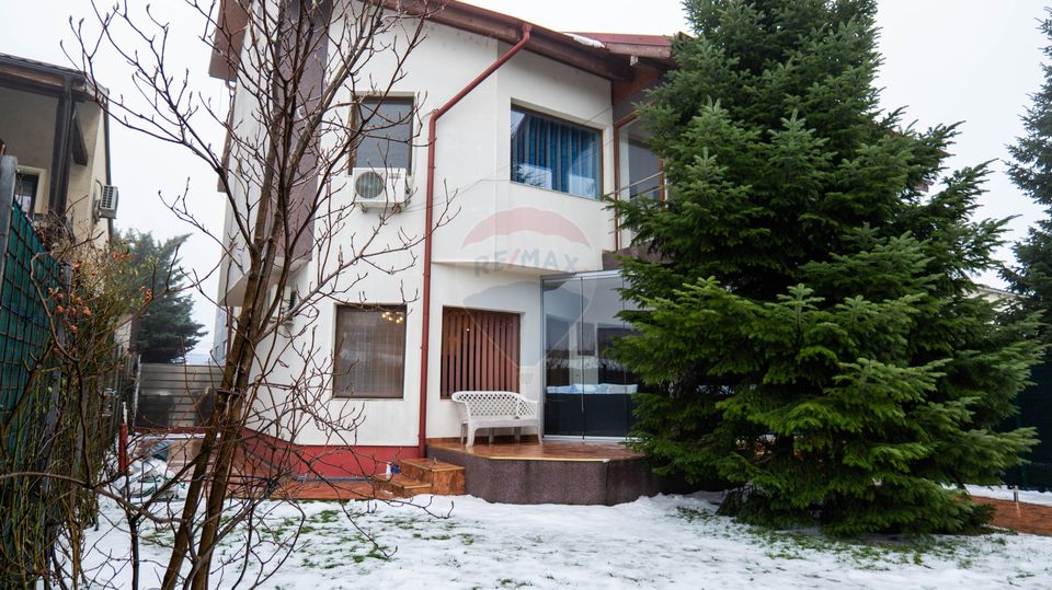 Vanzare vila cu 5 camere, complet mobilata si utilata in Dobroesti