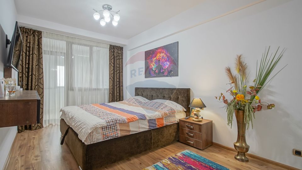 3 room Apartment for sale, Tractorul area