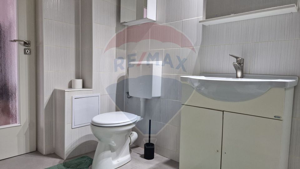 Apartament cu 2 camere de închiriat