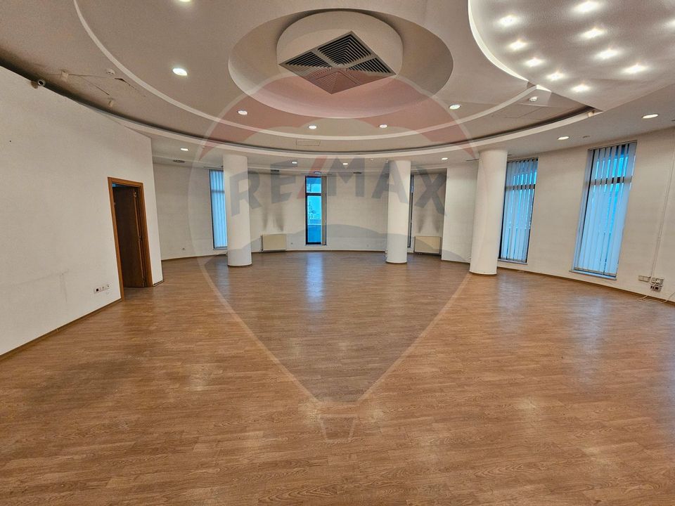 185sq.m Office Space for rent, Ultracentral area