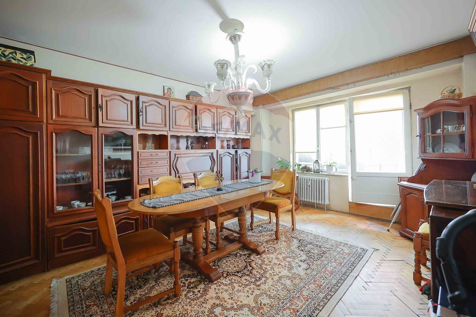 4 room Apartment for sale, Dacia area