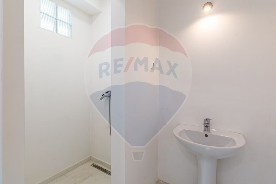 Spațiu comercial de închiriat – Strada de Mijloc, Brașov