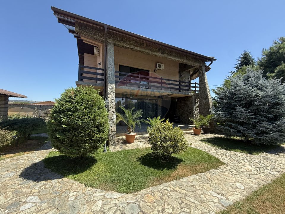 7 room House / Villa for sale, Central area