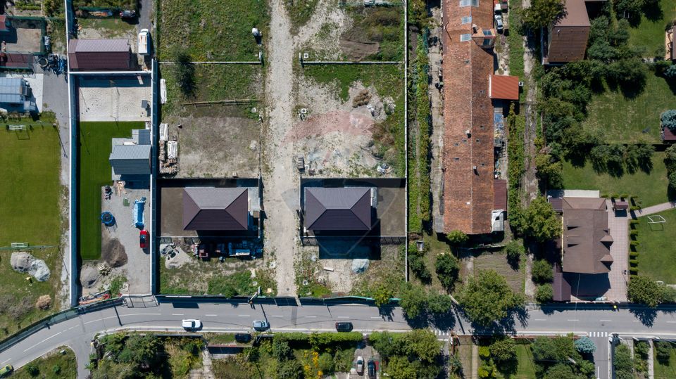 Casă / Vilă cu 5 camere de vânzare