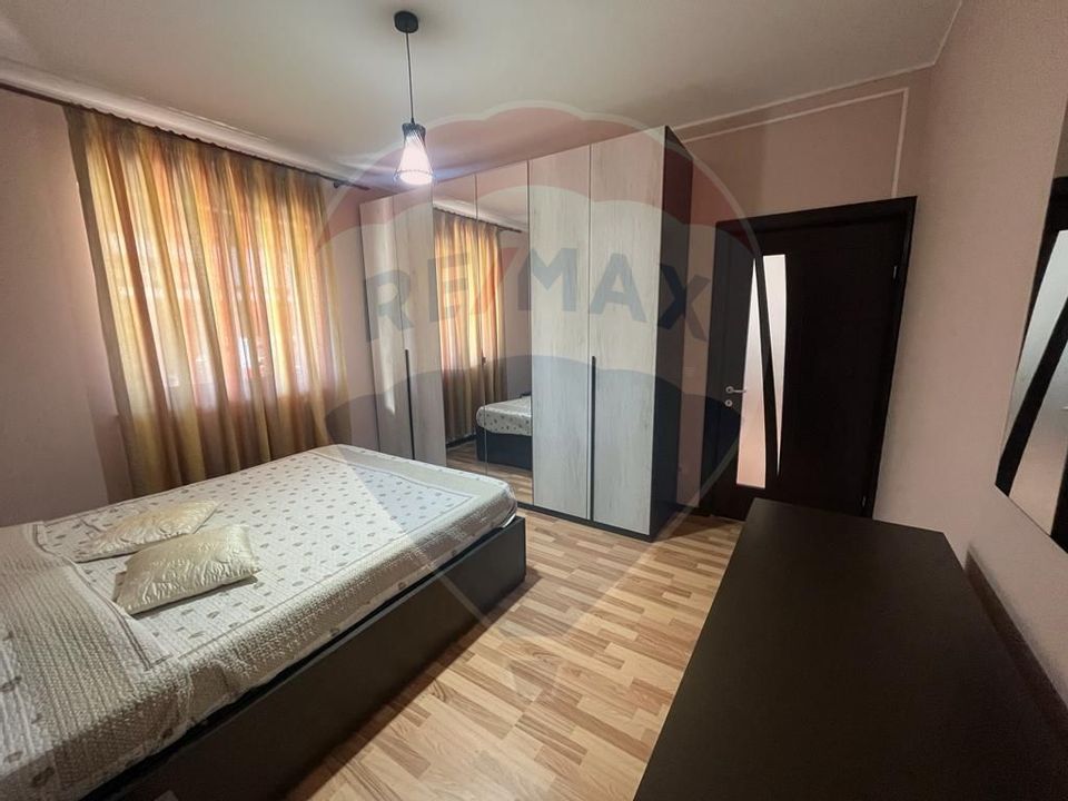 Casă / Vilă de vânzare str Dobrogeanu Gherea Radauti