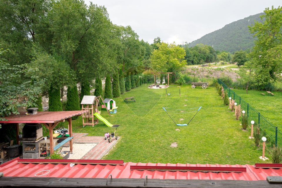 Casă de vacanță sau pensiune cu recenzii excelente, în Inima Branului