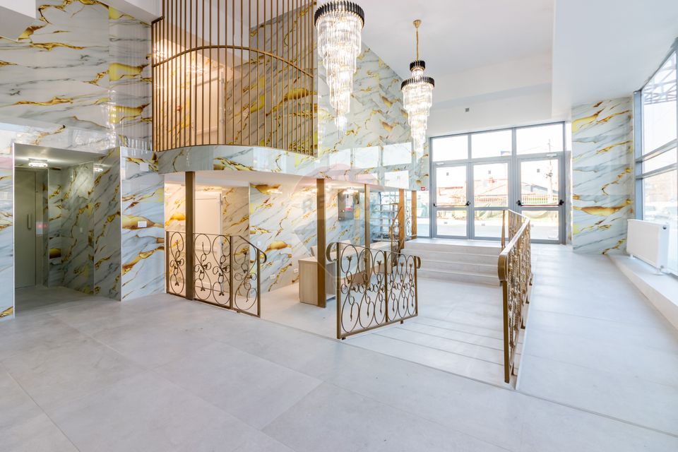 Investment building: polyclinic, senior living & catering-Giulesti