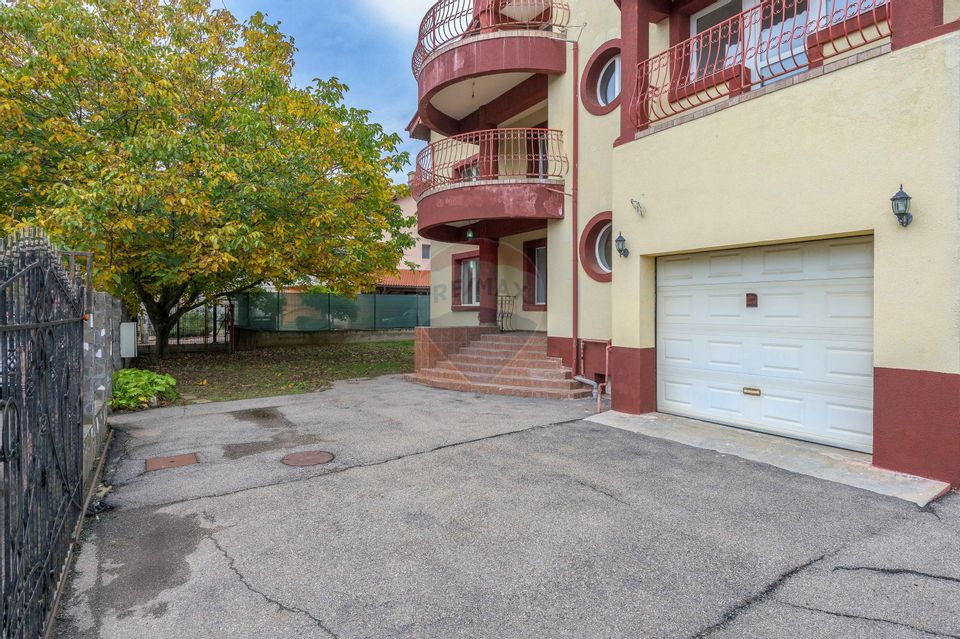 DE INCHIRIAT  Vilă cu 14 camere PIPERA/VOLUNTARI/ROND OMV