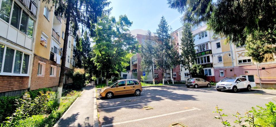Super ocazie, de vanzare apartament 3 camere, Micalaca