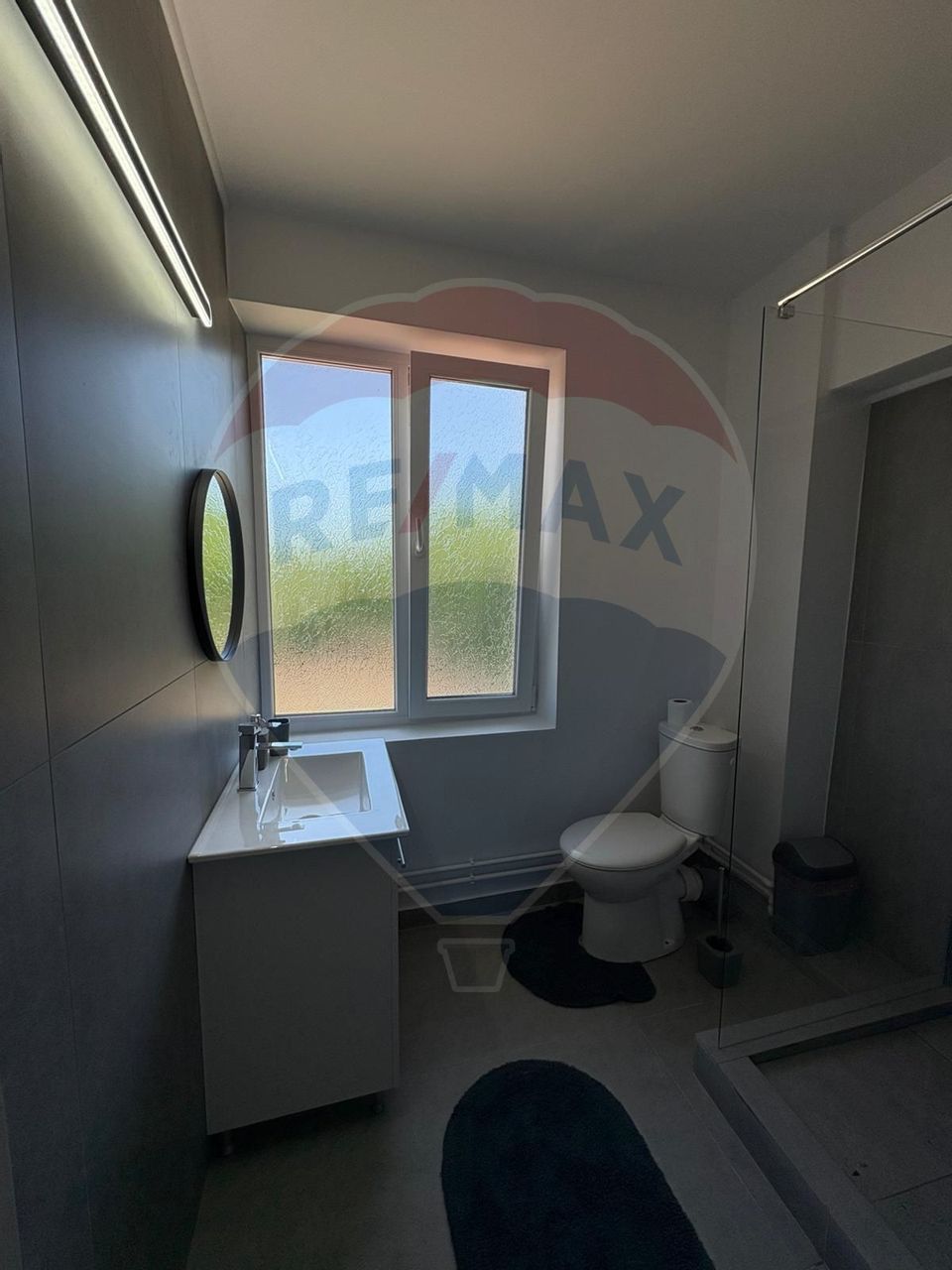 437sq.m Commercial Space for rent