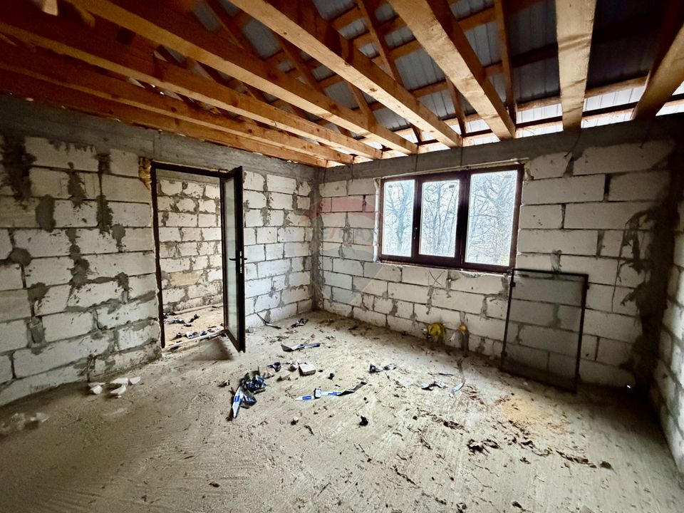 5 room House / Villa for sale