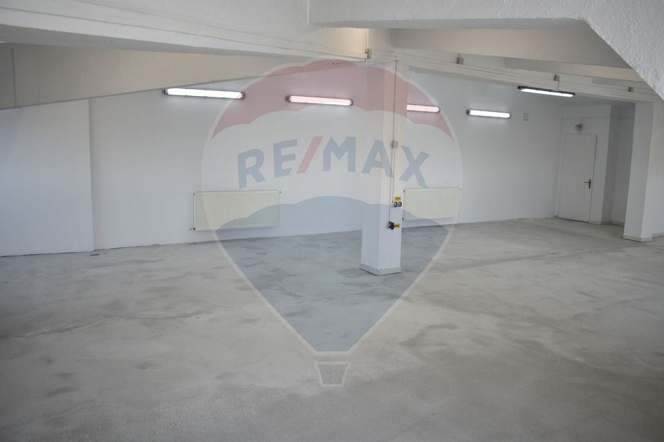 Commercial space GF+2+M 100% rented in Bucurestii Noi, near the metro