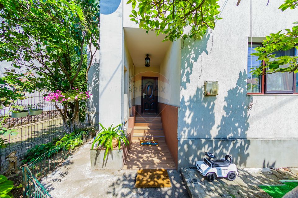 5 room House / Villa for sale, Central area