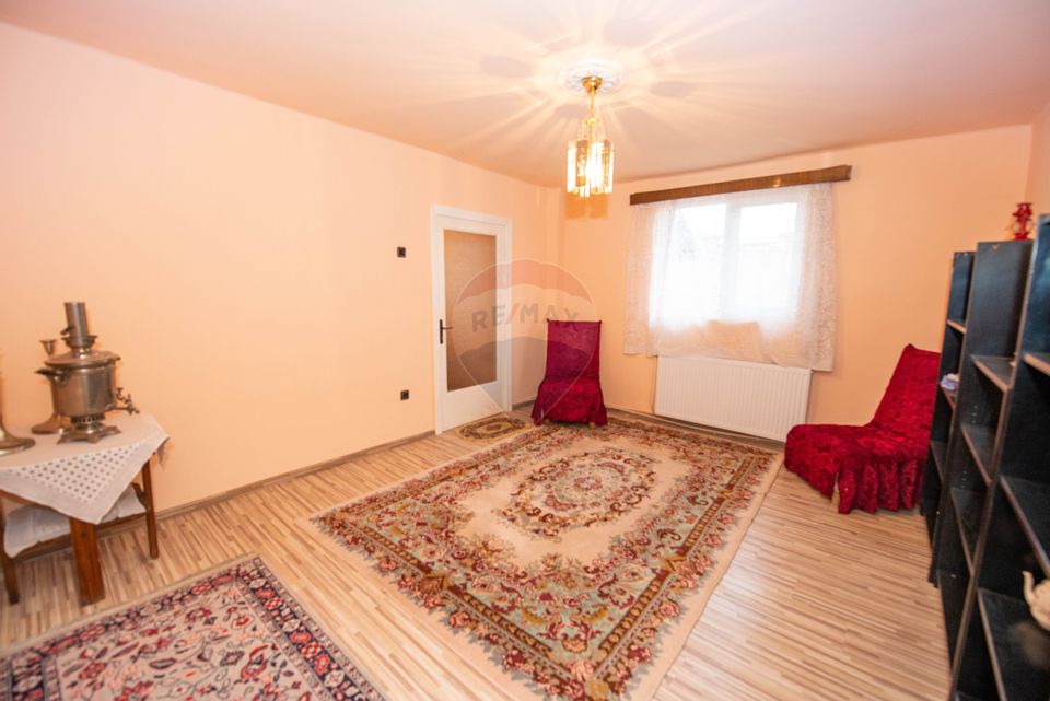 Apartament cu 4 camere 117 mp, de vanzare zona Ana Ipatescu, Ploiesti
