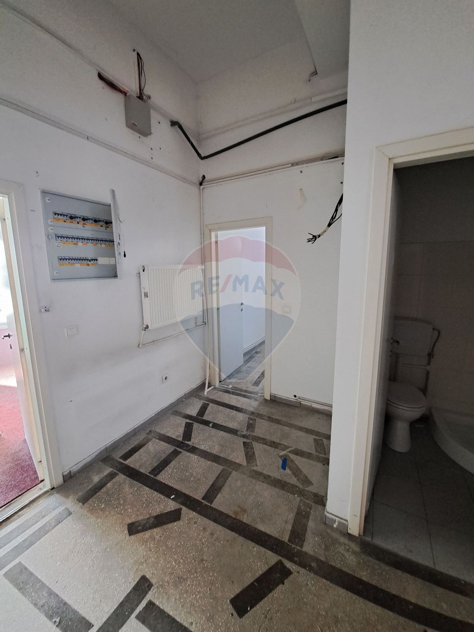 Spațiu comercial, ultracentral