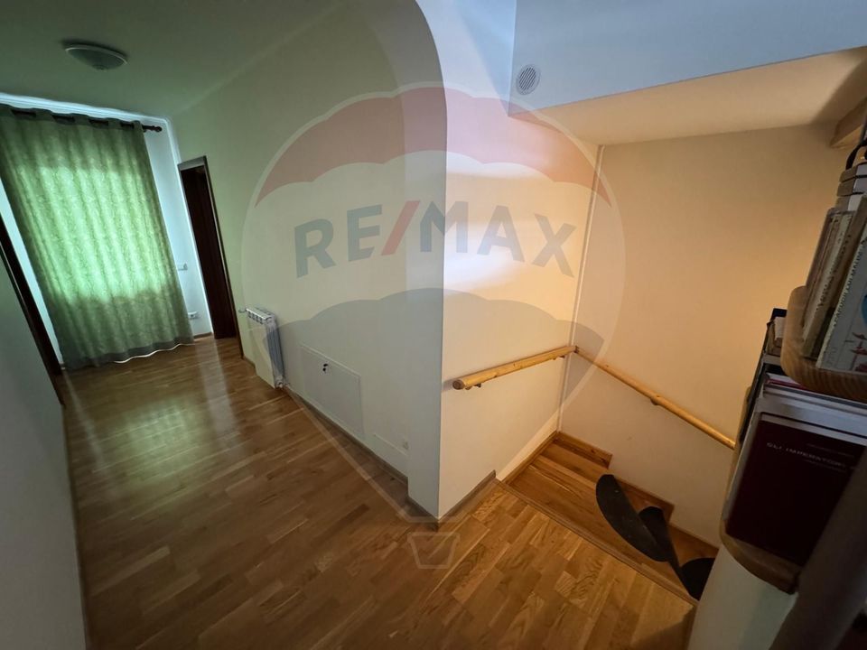 6 room House / Villa for sale, Darmanesti area