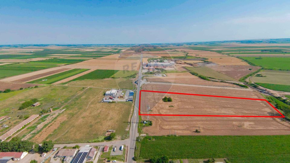 Land 42,157sqm Biharia / Soseaua E671