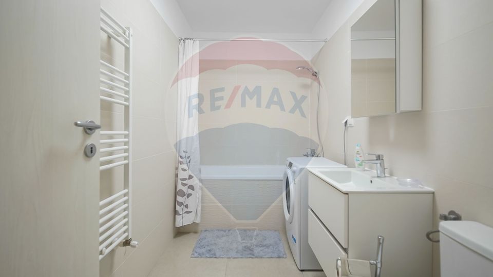 2 room Apartment for rent, Tractorul area