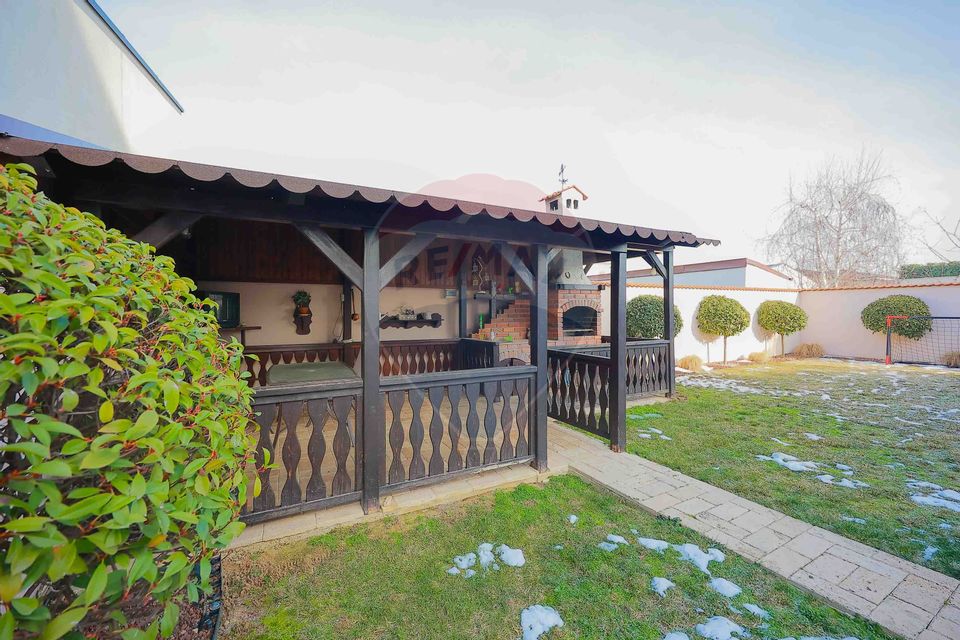 5 room House / Villa for sale, Nufarul area