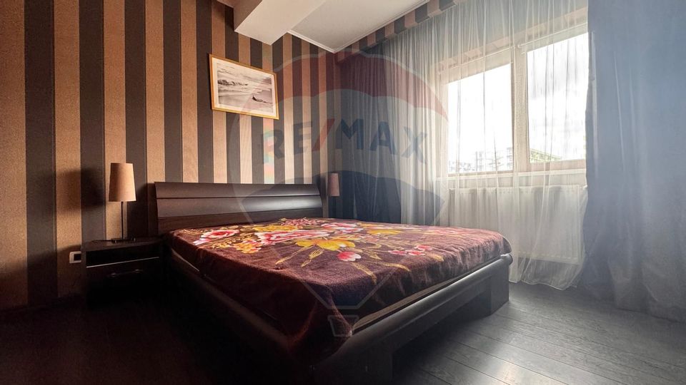 Apartament cu 3 camere de vanzare, vedere la mare,  Mamaia Nord