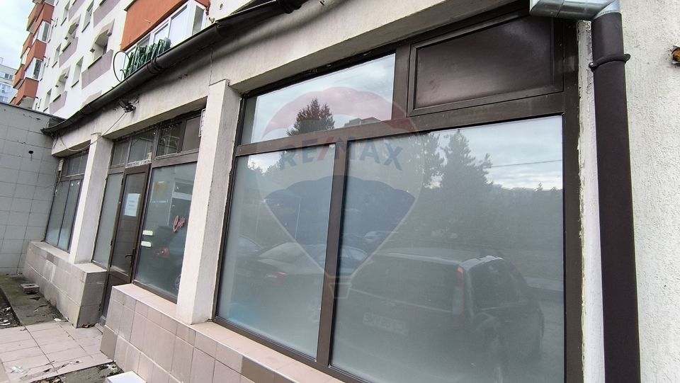 125sq.m Commercial Space for rent, Manastur area