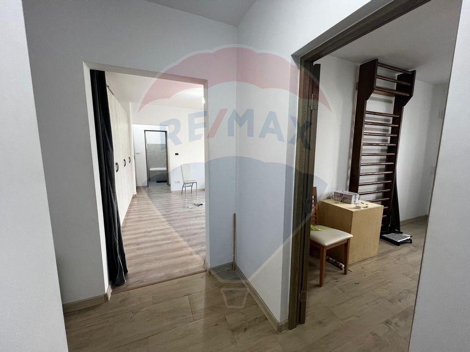 Apartament cu 2 camere de închiriat în Micalaca 300-Malul Muresului