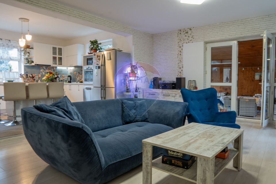 DE VANZARE Reședință Premium cu Piscină și Teren Generos – Chiajna