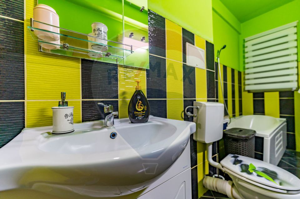 Apartament modern la Bermo Micalaca