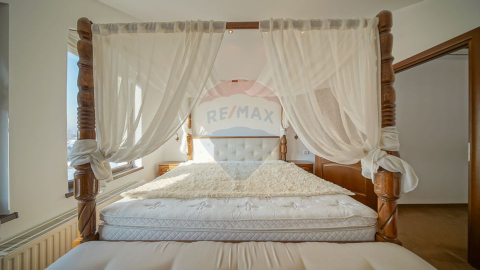 De vanzare penthouse in Tractoru, 3 camere, mobilat si utilat